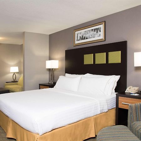Holiday Inn Express & Suites Danville By Ihg Buitenkant foto
