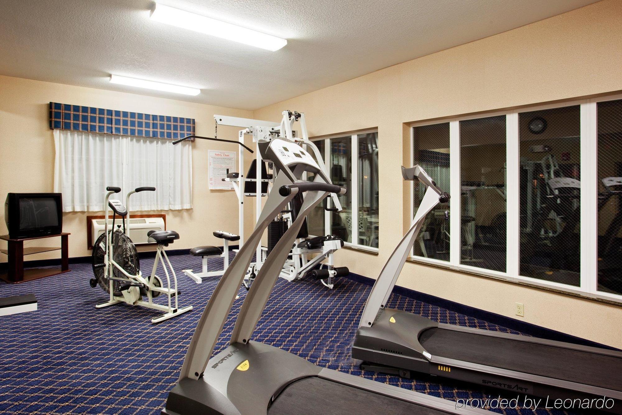 Holiday Inn Express & Suites Danville By Ihg Buitenkant foto